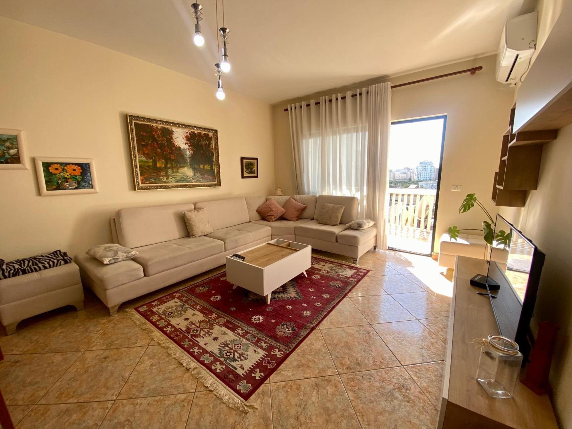 Rtsh Apartment Tiranë Luaran gambar