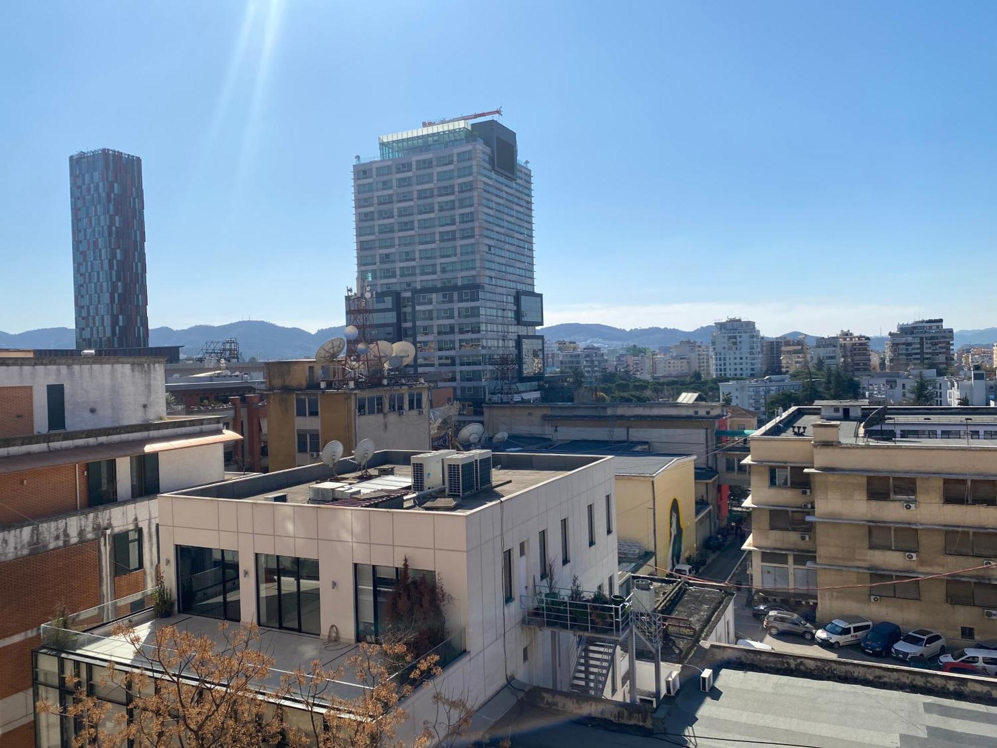 Rtsh Apartment Tiranë Luaran gambar