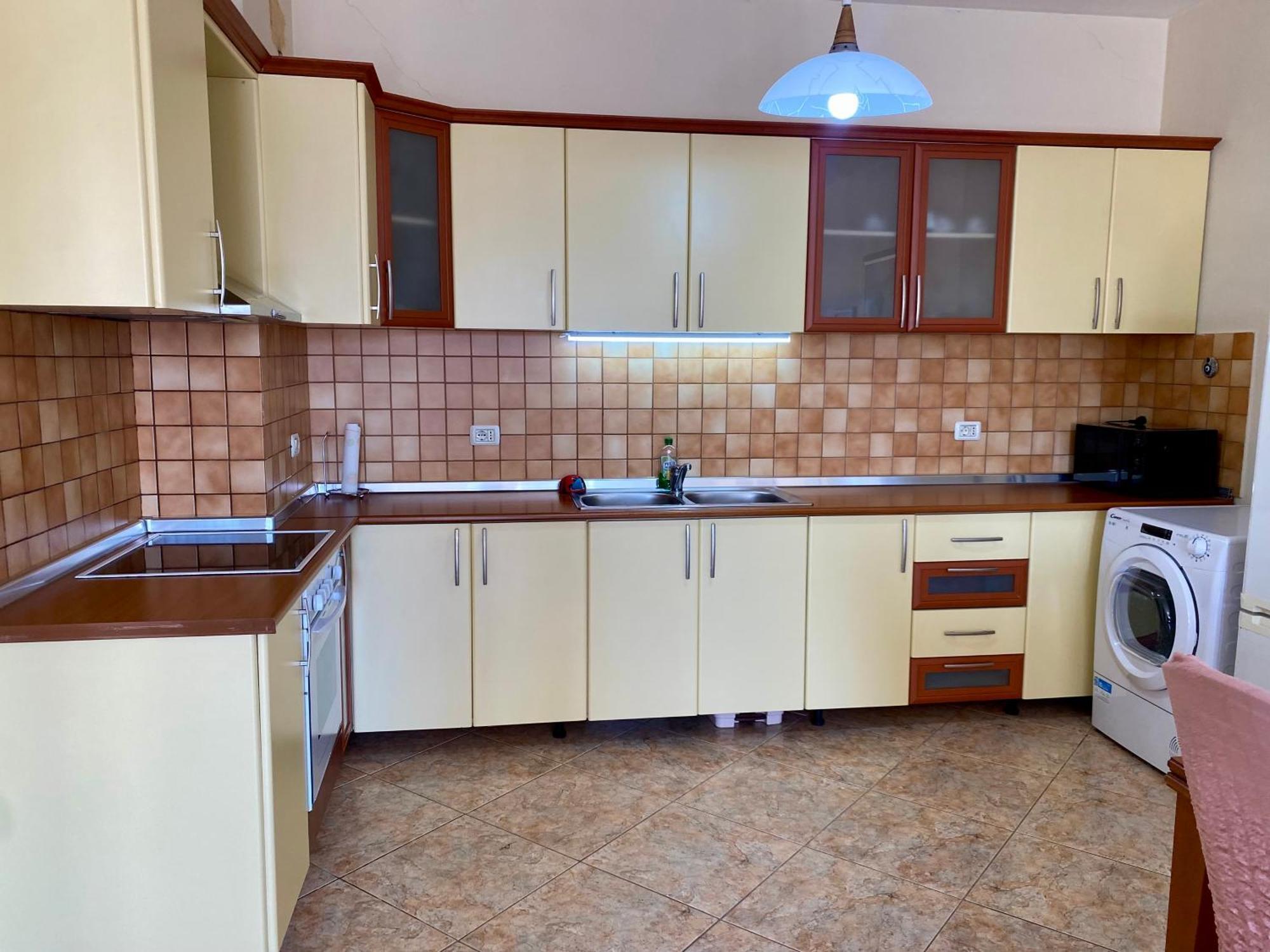 Rtsh Apartment Tiranë Luaran gambar